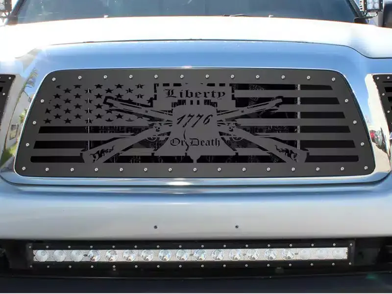 300 Industries Grille 8267 | RealTruck Buy Direct