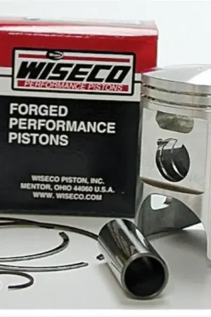 Bargain Wiseco Suzuki GS1100/GSX1100E 80-83 10.251 CR Piston Kit