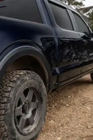 Final Sale Bushwacker 17-18 Ford F-250 Super Duty OE Style Flares 2pc - Black
