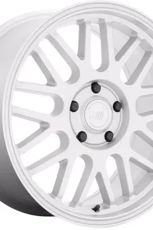 Motegi Silver M9 Wheel MR14478045440 | RealTruck Popular