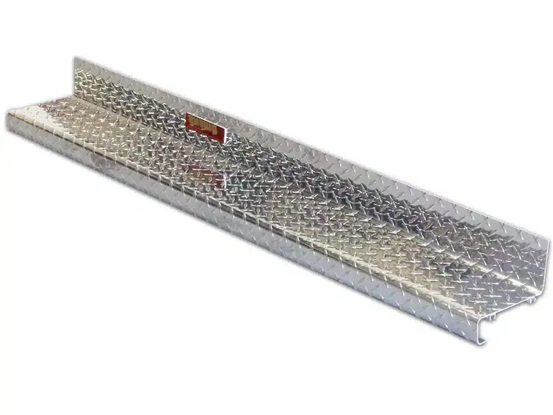 Owens Diamond Plate ClassicPro Series 4" Running Boards OC8440CX | RealTruck Fan Favorite
