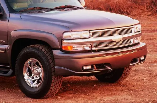 Chevrolet Silverado Xenon Air Dam with Fog Light Openings - 4191 Shop Now